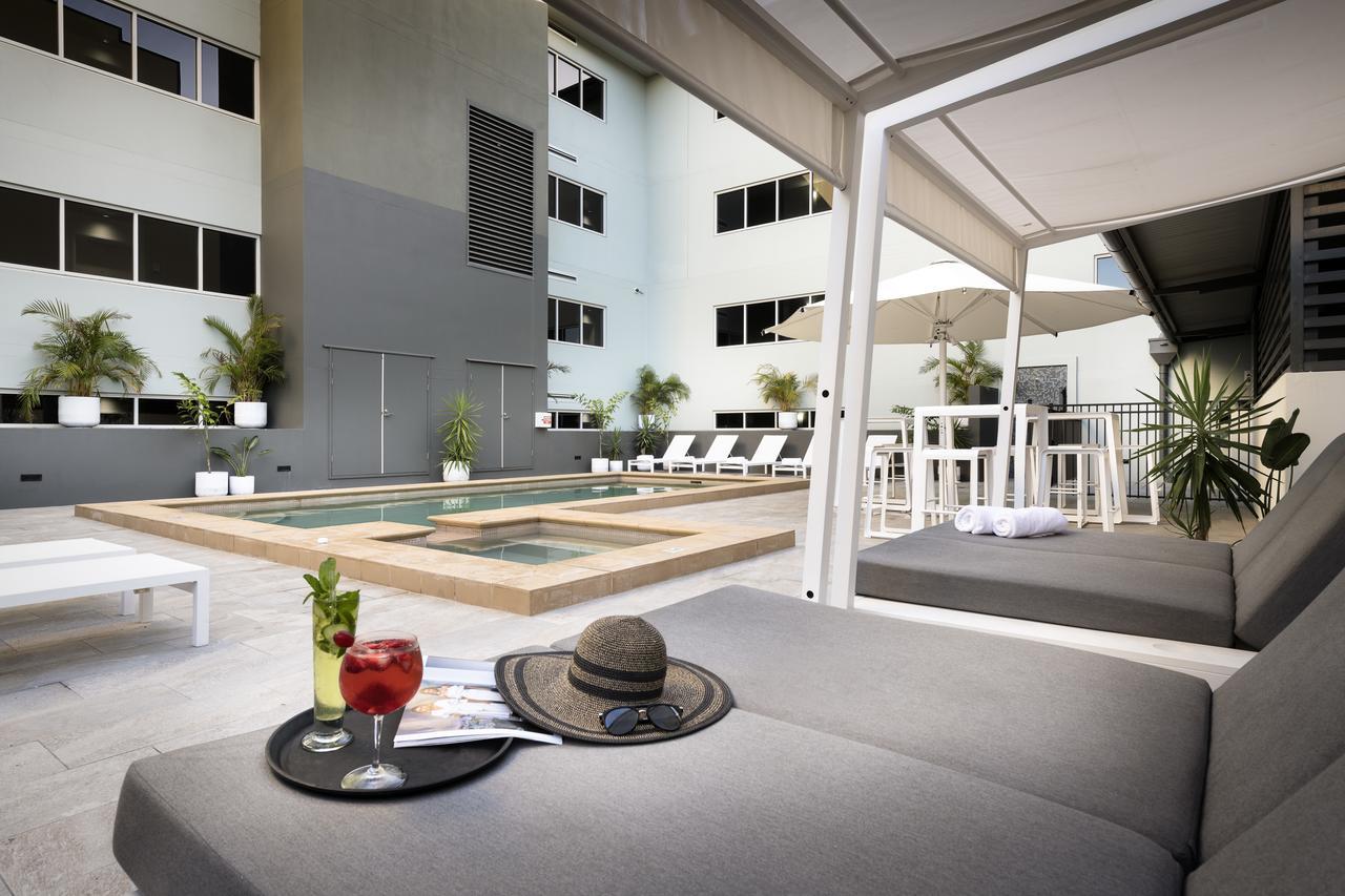 Grand Hotel And Apartments Townsville Ngoại thất bức ảnh