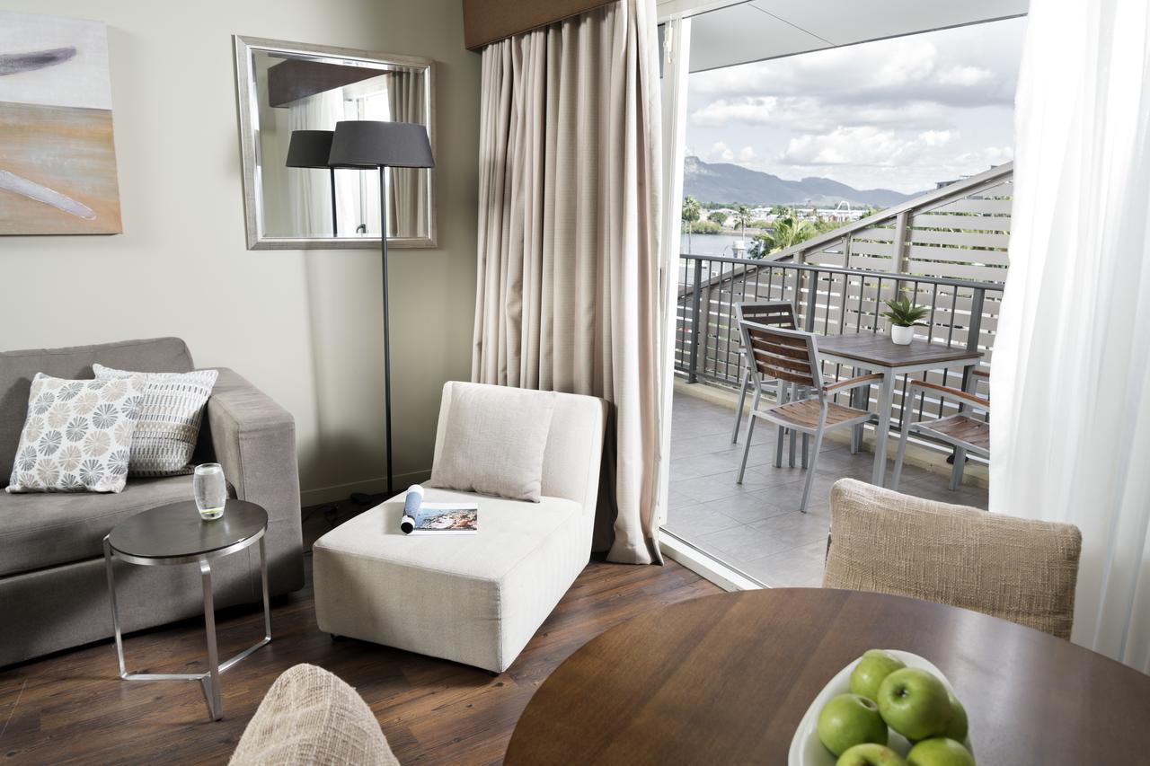 Grand Hotel And Apartments Townsville Ngoại thất bức ảnh