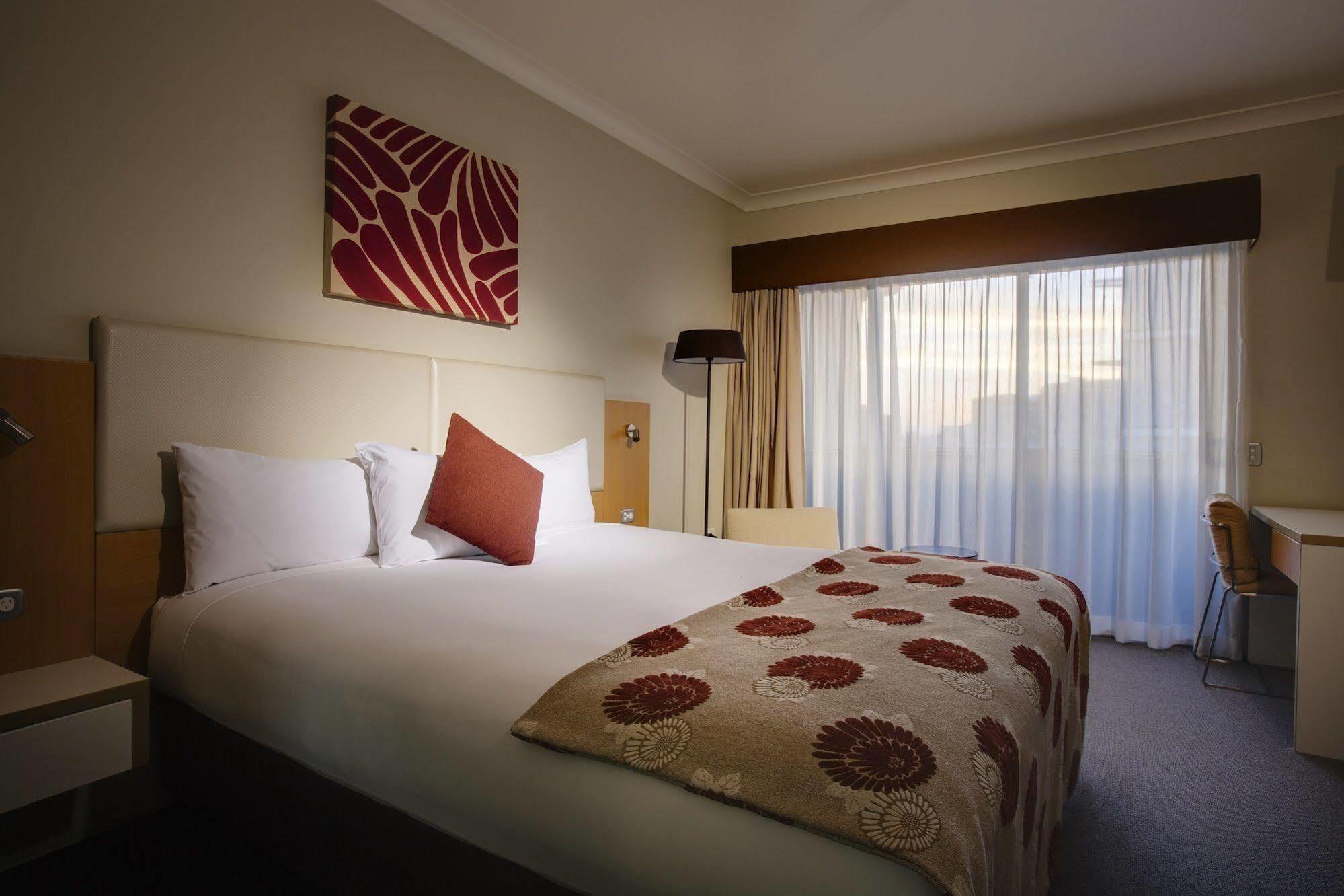 Grand Hotel And Apartments Townsville Ngoại thất bức ảnh