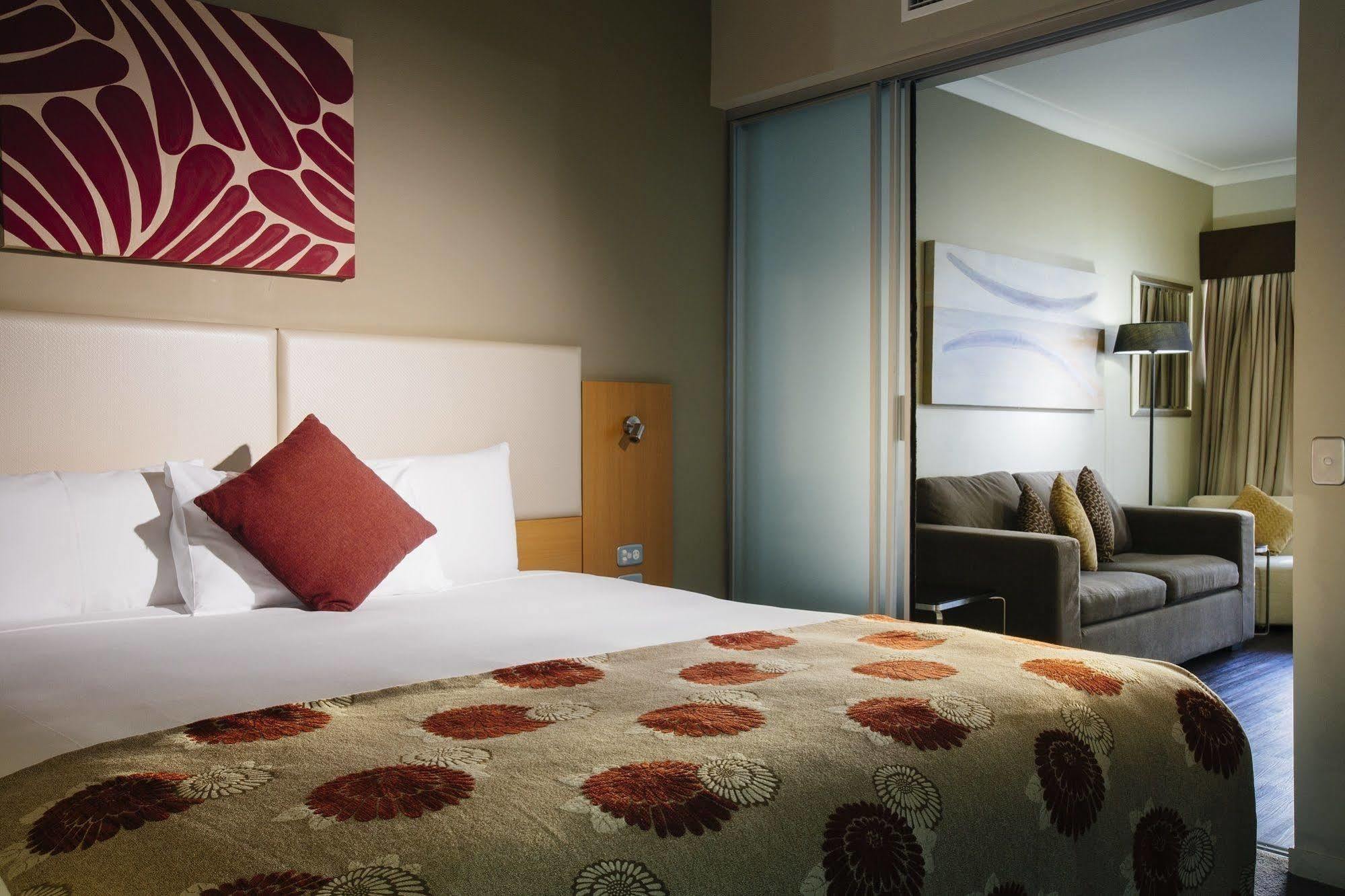 Grand Hotel And Apartments Townsville Ngoại thất bức ảnh