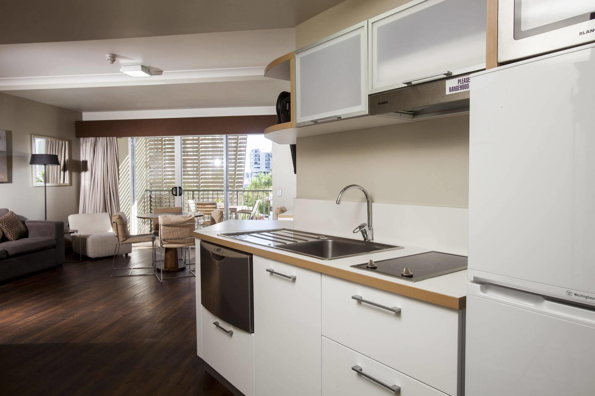 Grand Hotel And Apartments Townsville Ngoại thất bức ảnh