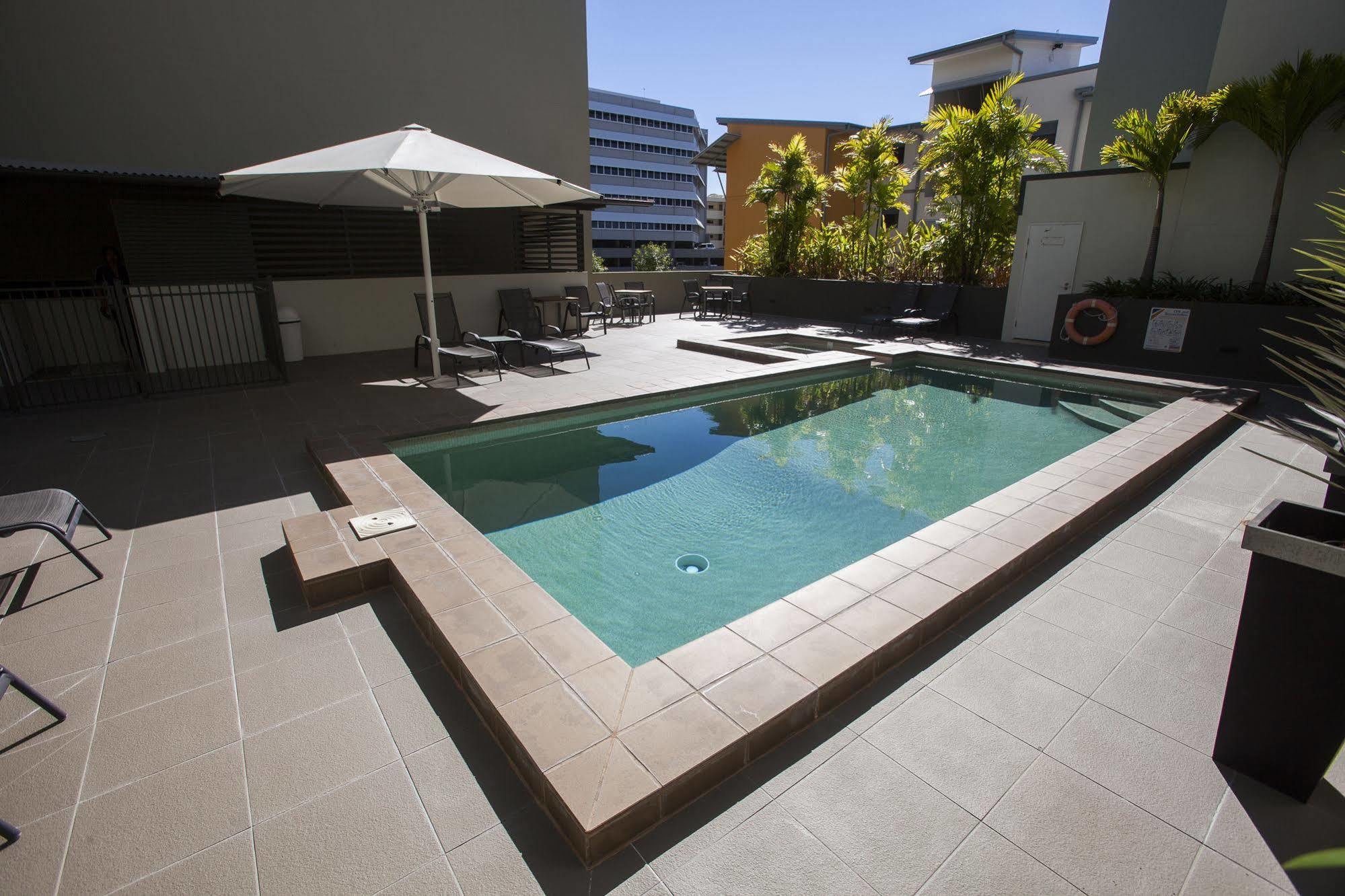 Grand Hotel And Apartments Townsville Ngoại thất bức ảnh