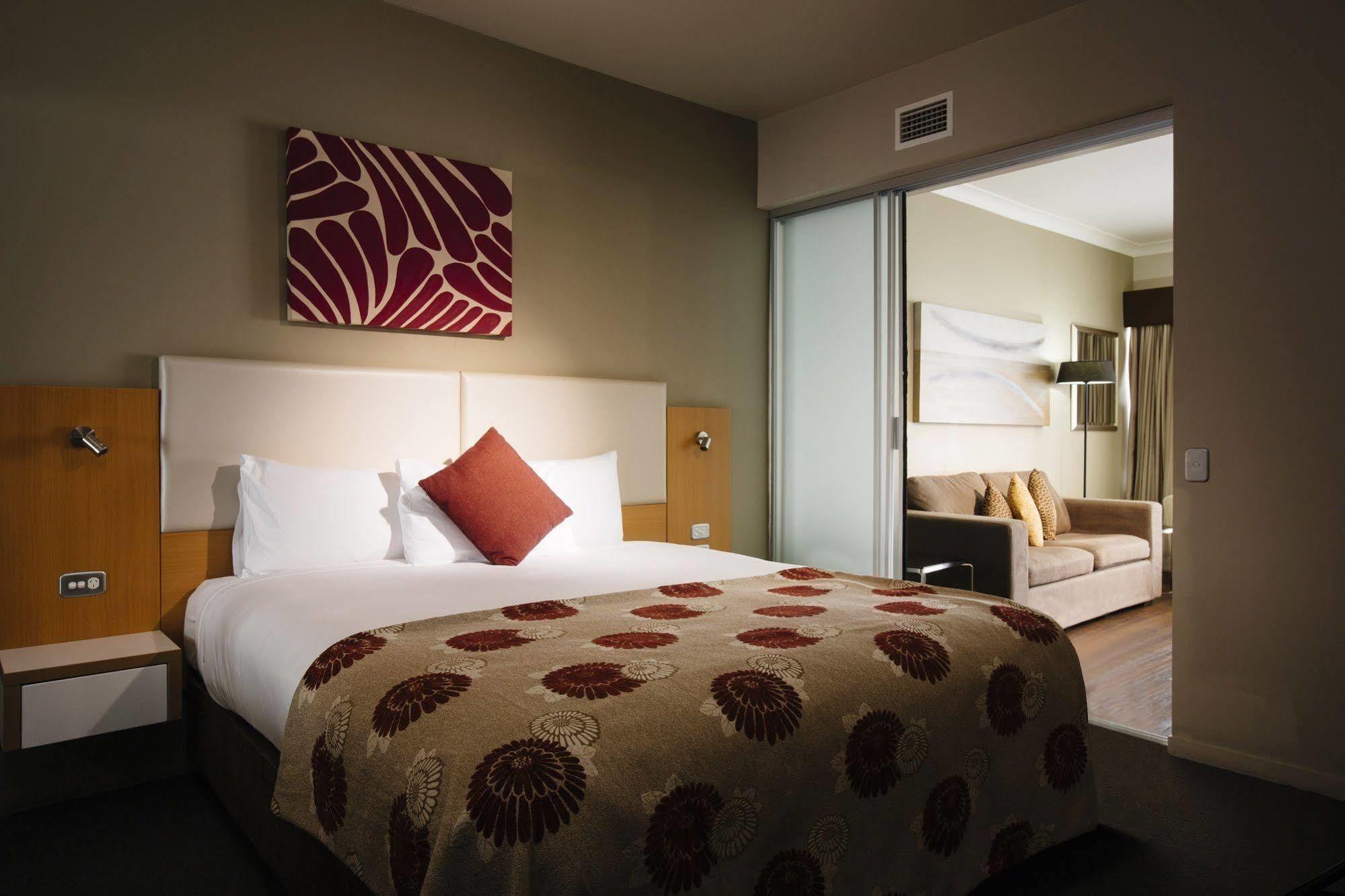 Grand Hotel And Apartments Townsville Ngoại thất bức ảnh